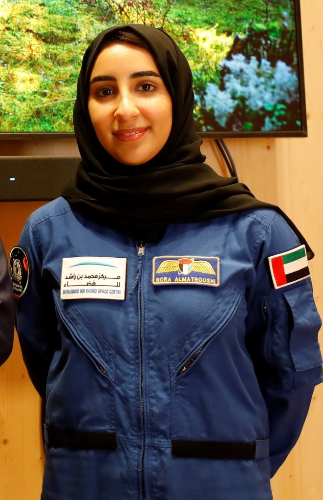 Arabia Saudí prepara a mujer astronauta para enviarla al espacio en 2023